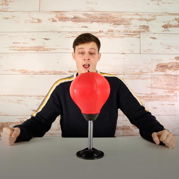 Sac De Frappe De Bureau Avec Ventouse - Mini Punching Ball Pour Soulager Le Stress, Noir