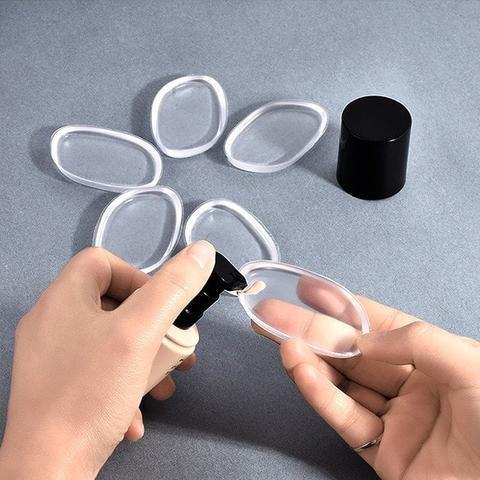 Gadgets d'Eve beauté SILIPONGE™ , L'éponge innovante pour se maquiller sans en perdre une goutte